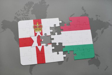 bir dünya haritası arka plan üzerinde kuzey İrlanda ve Macaristan ulusal bayrağı ile bulmaca.