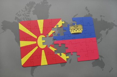 Makedonya ve liechtenstein ulusal bayrak dünya harita arka plan üzerinde ile bulmaca.