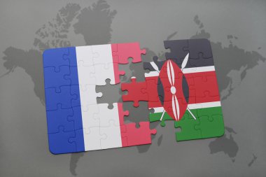 bir dünya haritası arka plan üzerinde Fransa ve Kenya ulusal bayrağı ile bulmaca.