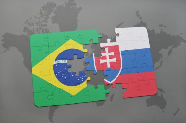 bir dünya haritası arka plan üzerinde Brezilya ve Slovakya ulusal bayrağı ile bulmaca.