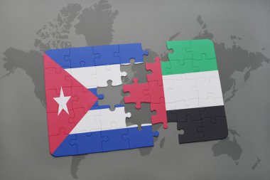 bir dünya haritası arka plan üzerinde küba ve birleşik arap emirlikleri ulusal bayrağı ile bulmaca.