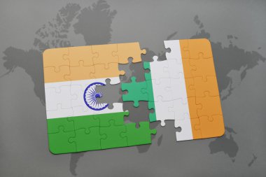 bir dünya haritası arka plan üzerinde Hindistan ve İrlanda ulusal bayrağı ile bulmaca.