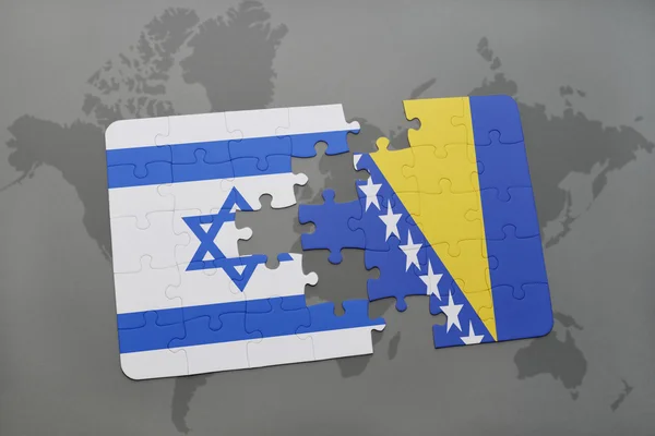 Puzzle a nemzeti zászló Izrael és Bosznia-Hercegovina a világtérképen háttér. — Stock Fotó