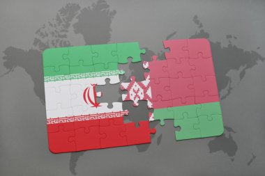 bir dünya haritası arka plan üzerinde İran ve Beyaz Rusya ulusal bayrağı ile bulmaca.