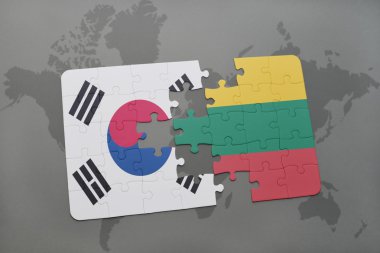 bir dünya haritası arka plan üzerinde Güney Kore ve Litvanya ulusal bayrağı ile bulmaca.