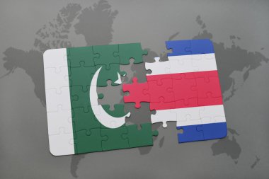 bir dünya haritası arka plan üzerinde pakistan ve kosta rika ulusal bayrağı ile bulmaca.