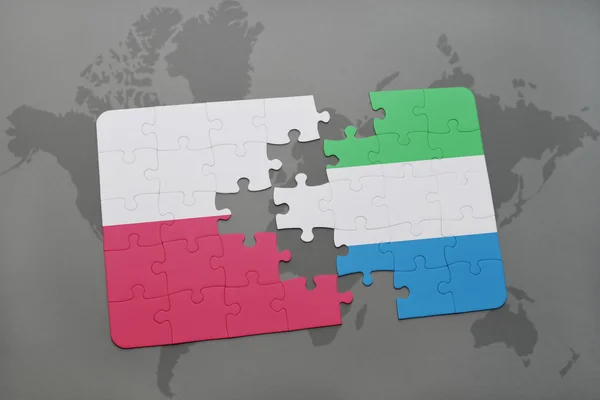 Puzzle avec le drapeau national de la pologne et de la Sierra Leone sur un fond de carte du monde. Illustration 3D — Photo