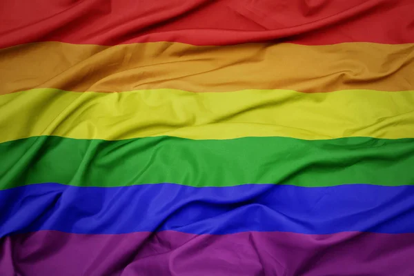 Machając Kolorową Tęczową Flagą Gejów Ujęcie Makro — Zdjęcie stockowe