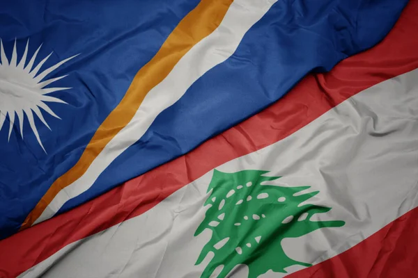 Powiewająca Kolorowa Flaga Libanu Flaga Narodowa Wysp Marshalla Makro — Zdjęcie stockowe