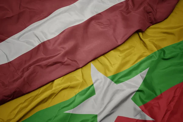 Myanmar Renkli Bayrağı Letonya Nın Ulusal Bayrağı Sallanıyor Makro — Stok fotoğraf