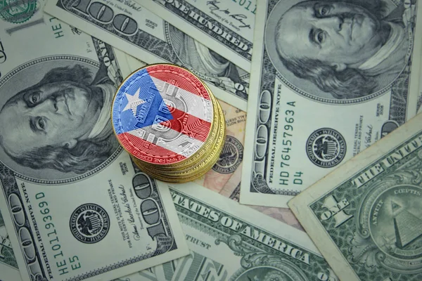 Bitcoins Dourados Brilhantes Com Bandeira Porto Rico Fundo Dinheiro Dólar Fotografias De Stock Royalty-Free