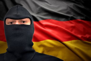 Alman tehlike