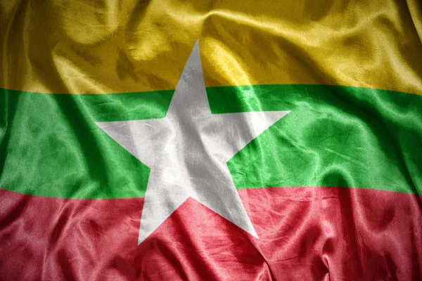 Leuchtende myanmarische Flagge — Stockfoto