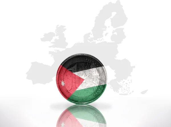 Euromunt met Jordanië vlag op de achtergrond van de Europese Unie kaart — Stockfoto