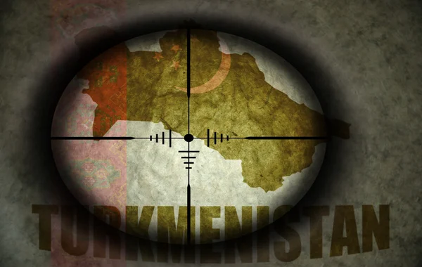 Alcance de francotirador dirigido a la bandera y el mapa de la antigua Turquía —  Fotos de Stock