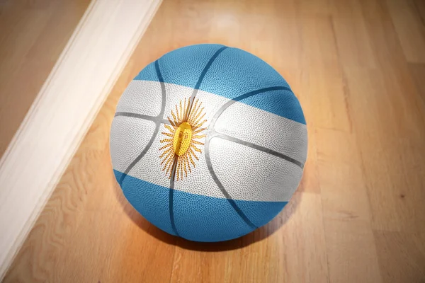 Pallone da basket con bandiera nazionale argentina — Foto Stock