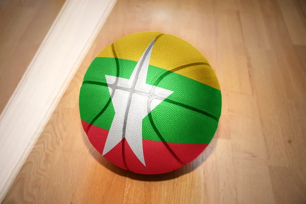 Basketball ball with the national flag of myanmar — Stock fotografie