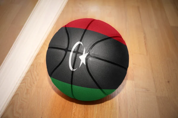 Basketbalový míč s národní vlajka Libye — Stock fotografie