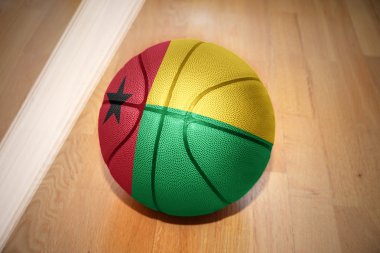 basketbol topu ile Gine bissau bayrağı