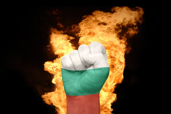 Fire fist with the national flag of bulgaria — Stock Photo, Image