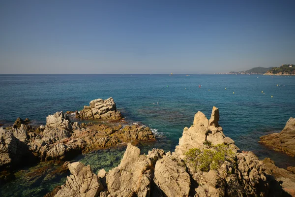 Hermosa vista al mar en la costa española — Foto de Stock