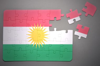 Kürdistan ulusal bayrak ile bulmaca