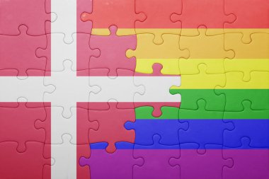 Danimarka bayrağı ve eşcinsel bayrağı ile bulmaca