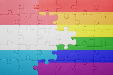 Lüksemburg bayrağı ve eşcinsel bayrağı ile bulmaca