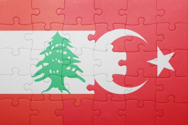 Türkiye ve Lübnan ulusal bayrak ile bulmaca 