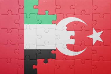 Türkiye'nin ve Birleşik Arap Emirlikleri bayrağı ile bulmaca 