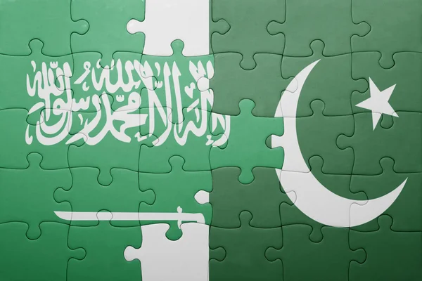 Головоломка з Національний Прапор Пакистану та Саудівської Аравії — стокове фото