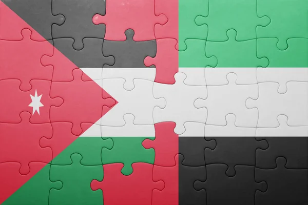 Puzzle z flagi narodowej Jordanii i Zjednoczone Emiraty Arabskie — Zdjęcie stockowe