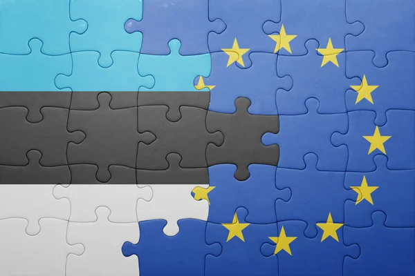 Rompecabezas con la bandera nacional de estonia y la unión europea — Foto de Stock
