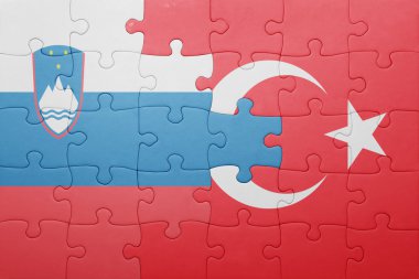 Türkiye ile Slovenya ulusal bayrak ile bulmaca