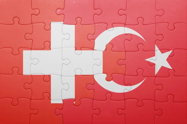 Türkiye ve İsviçre ulusal bayrak ile bulmaca — Stok fotoğraf