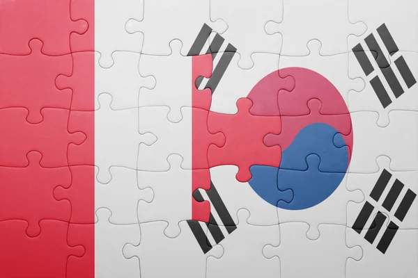 Rompecabezas con la bandera nacional de perú y Corea del Sur — Foto de Stock