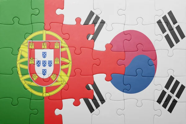 Puzzle z flagi narodowej Portugalii i korea Południowa — Zdjęcie stockowe