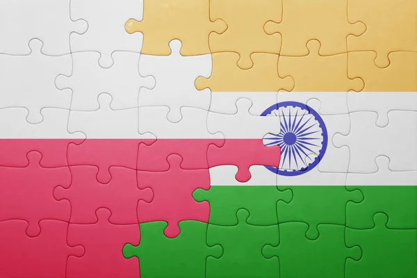 Puzzle con la bandiera nazionale di Polonia e India — Foto Stock