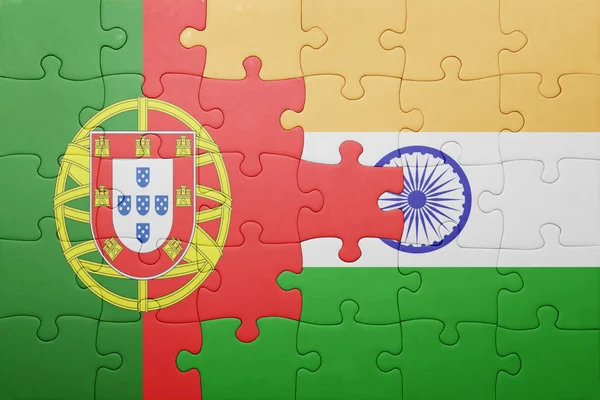 Puzzle z flagi narodowej Portugalii i Indii — Zdjęcie stockowe