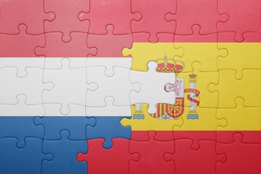 İspanya ve Hollanda ulusal bayrak ile bulmaca