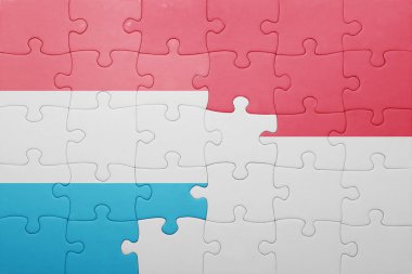 Endonezya ve Lüksemburg ulusal bayrak ile bulmaca