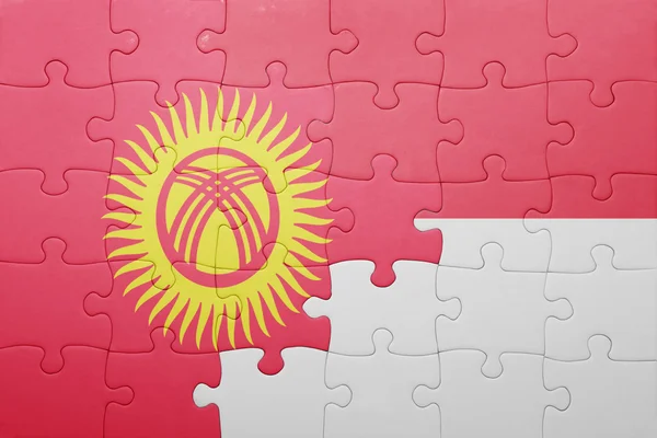 Puzzle z flagi narodowej z Indonezji i Kirgistan — Zdjęcie stockowe