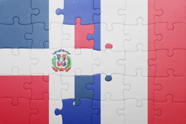 Dominik Cumhuriyeti ve Fransa ulusal bayrak ile bulmaca