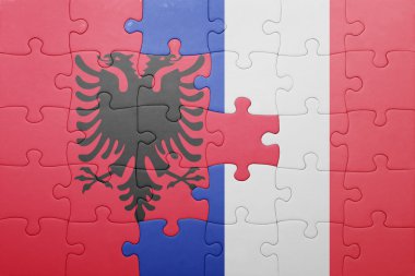 Arnavutluk ve Fransa ulusal bayrak ile bulmaca