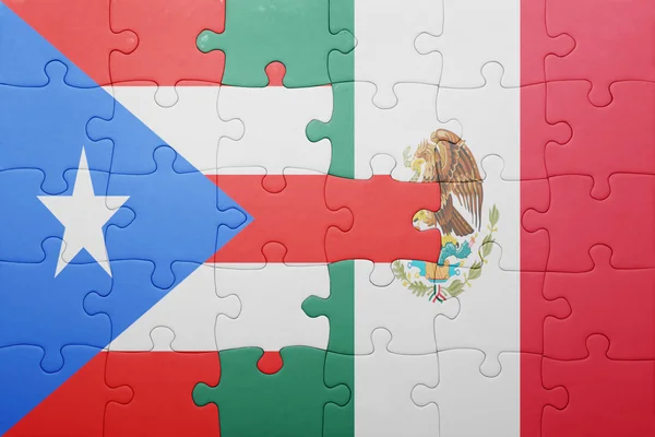 Rompecabezas con la bandera nacional de Puerto Rico y México — Foto de Stock