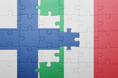 İtalya ve Finlandiya ulusal bayrak ile bulmaca