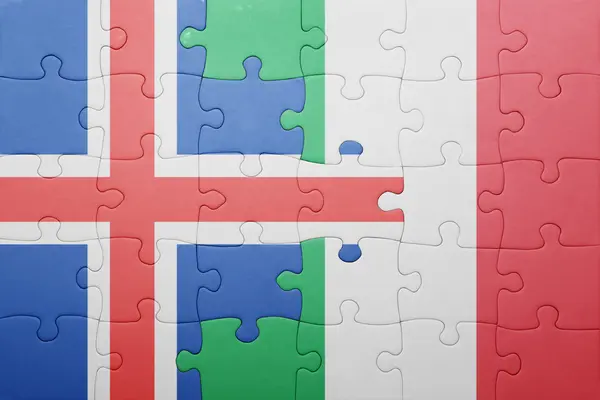 Rompecabezas con la bandera nacional de Italia e iceland — Foto de Stock