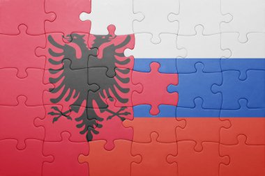 Arnavutluk ve Rusya ulusal bayrak ile bulmaca
