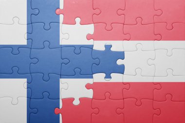 Finlandiya ve Avusturya ulusal bayrak ile bulmaca 