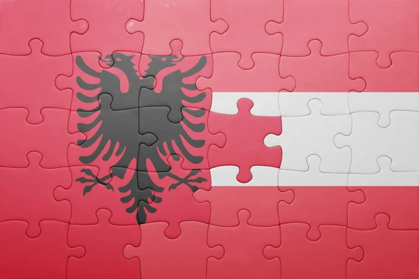Παζλ με την εθνική σημαία της Αλβανίας και της Αυστρίας — Φωτογραφία Αρχείου